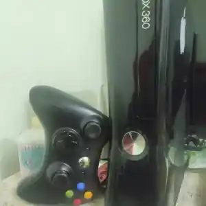 Игровая приставка Xbox 360.250gb
