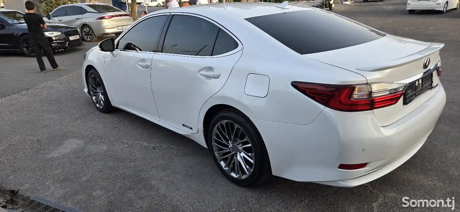 Lexus ES series, 2014-6