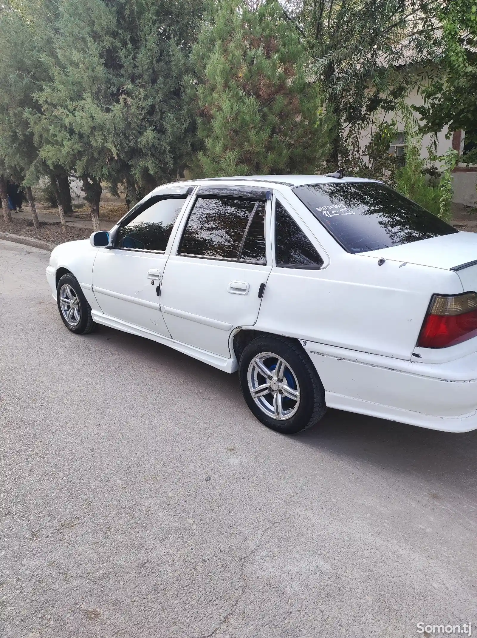 Daewoo Nexia, 1994-5