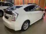 Toyota Prius, 2011-5