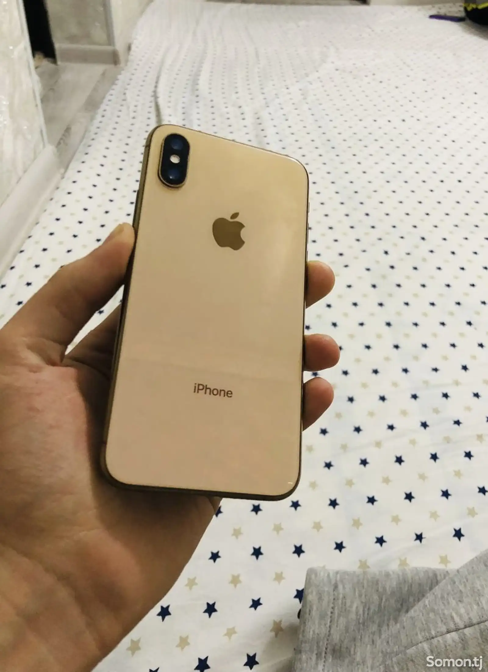 Apple iPhone Xs, 64 gb, Gold-1