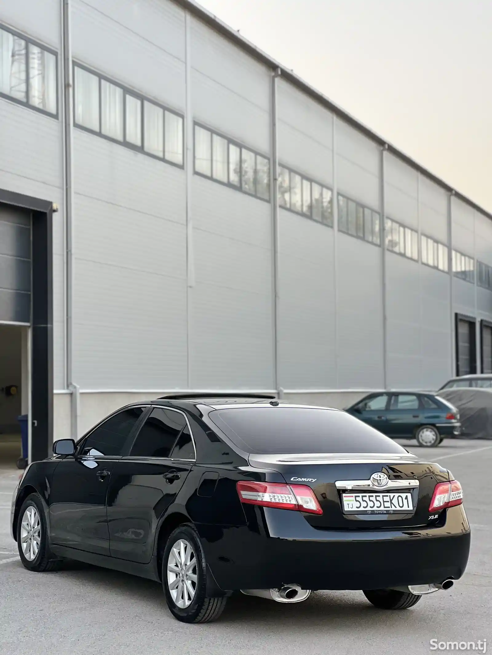 Toyota Camry, 2010-4