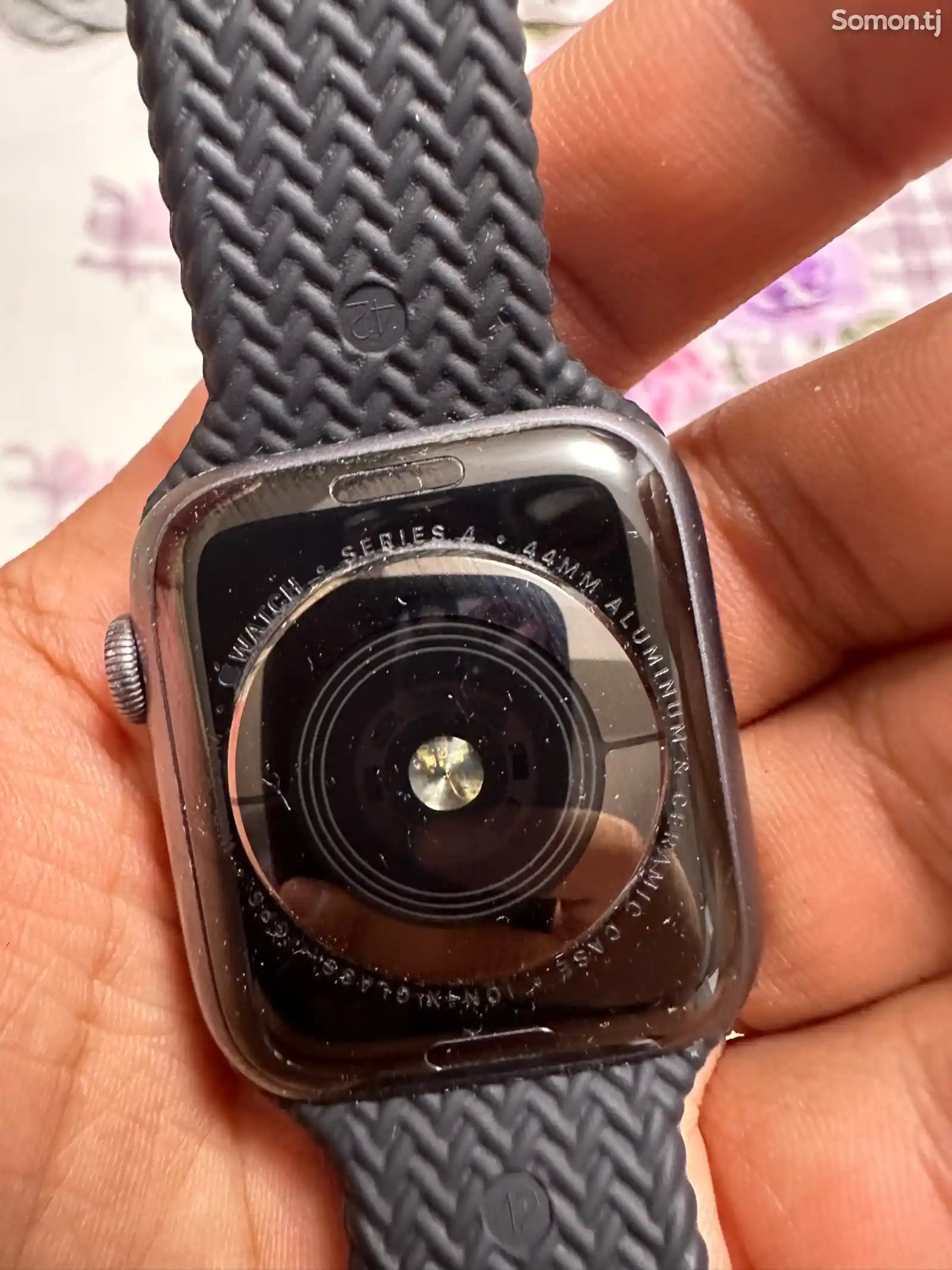 Смарт часы Apple Watch 4 44mm-2