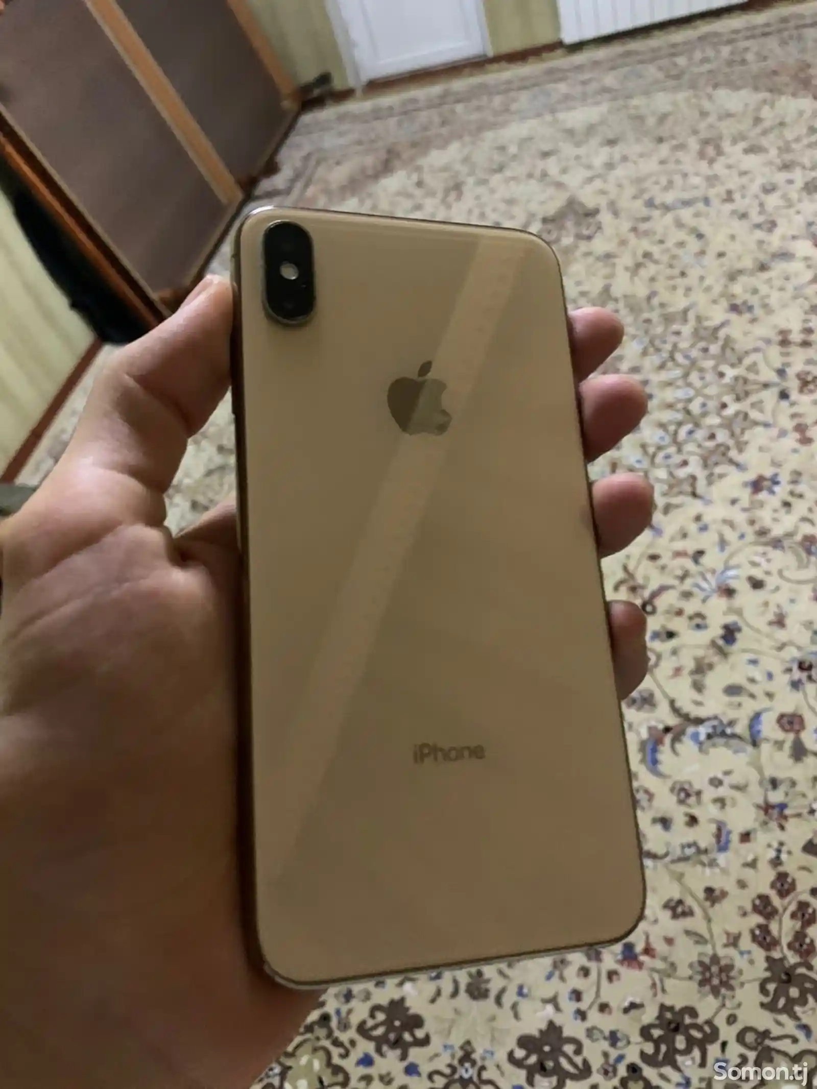 Apple iPhone Xs Max, 64 gb, Gold-1