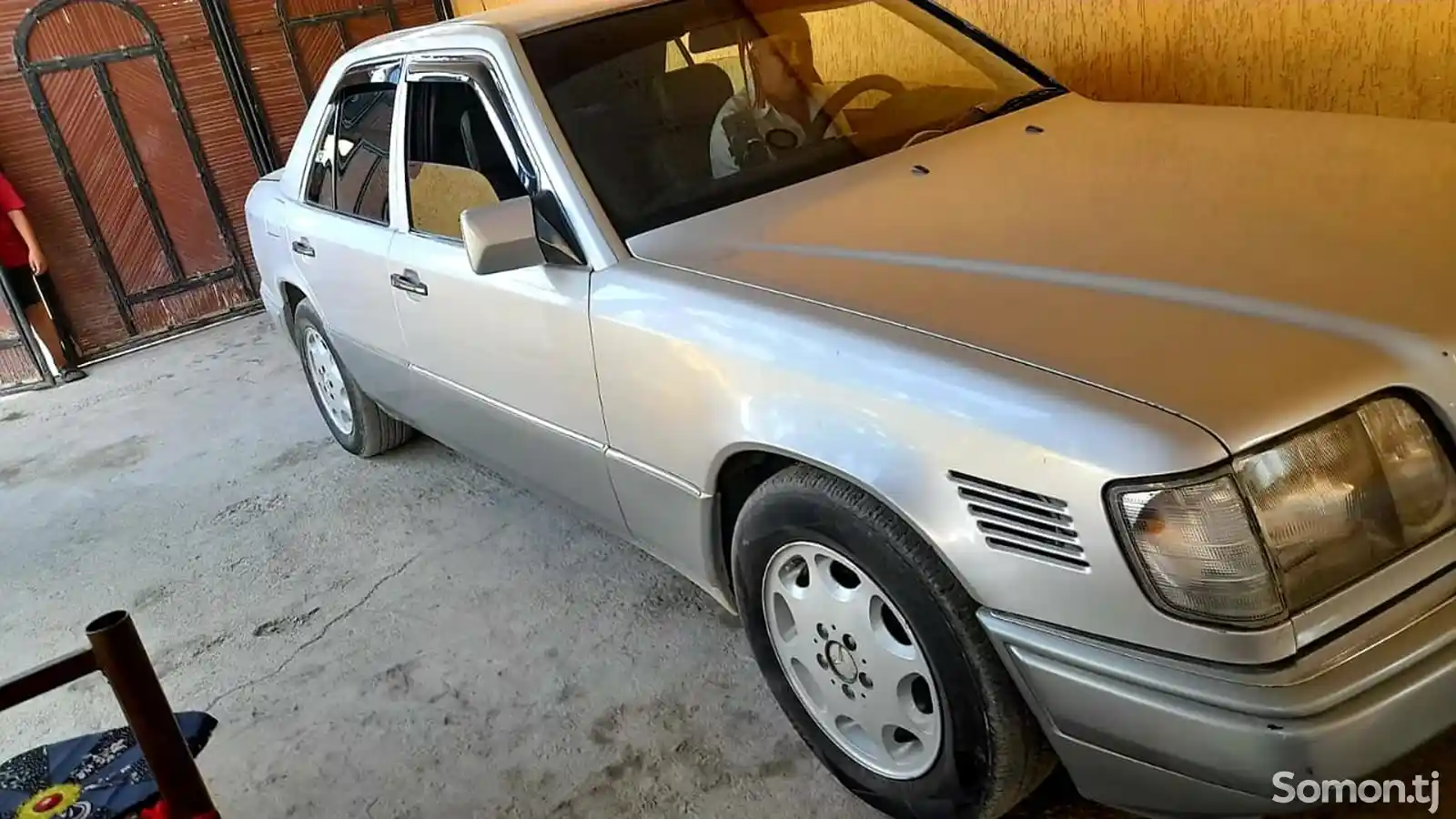 Mercedes-Benz W124, 1994-8