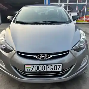 Hyundai Avante, 2012