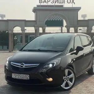 Opel Zafira, 2012