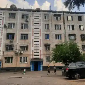 3-комн. квартира, 3 этаж, 64 м², Шохмансур