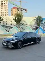 Toyota Camry, 2017-4