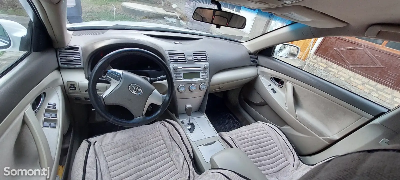 Toyota Camry, 2010-3