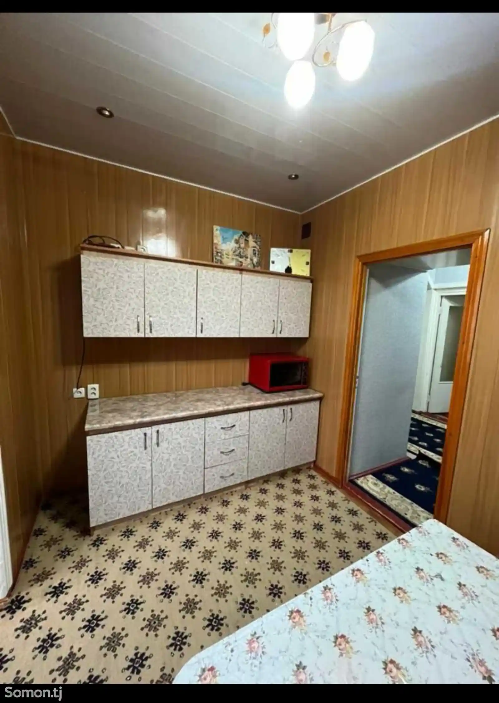 3-комн. квартира, 4 этаж, 70м², 19 мкр-5