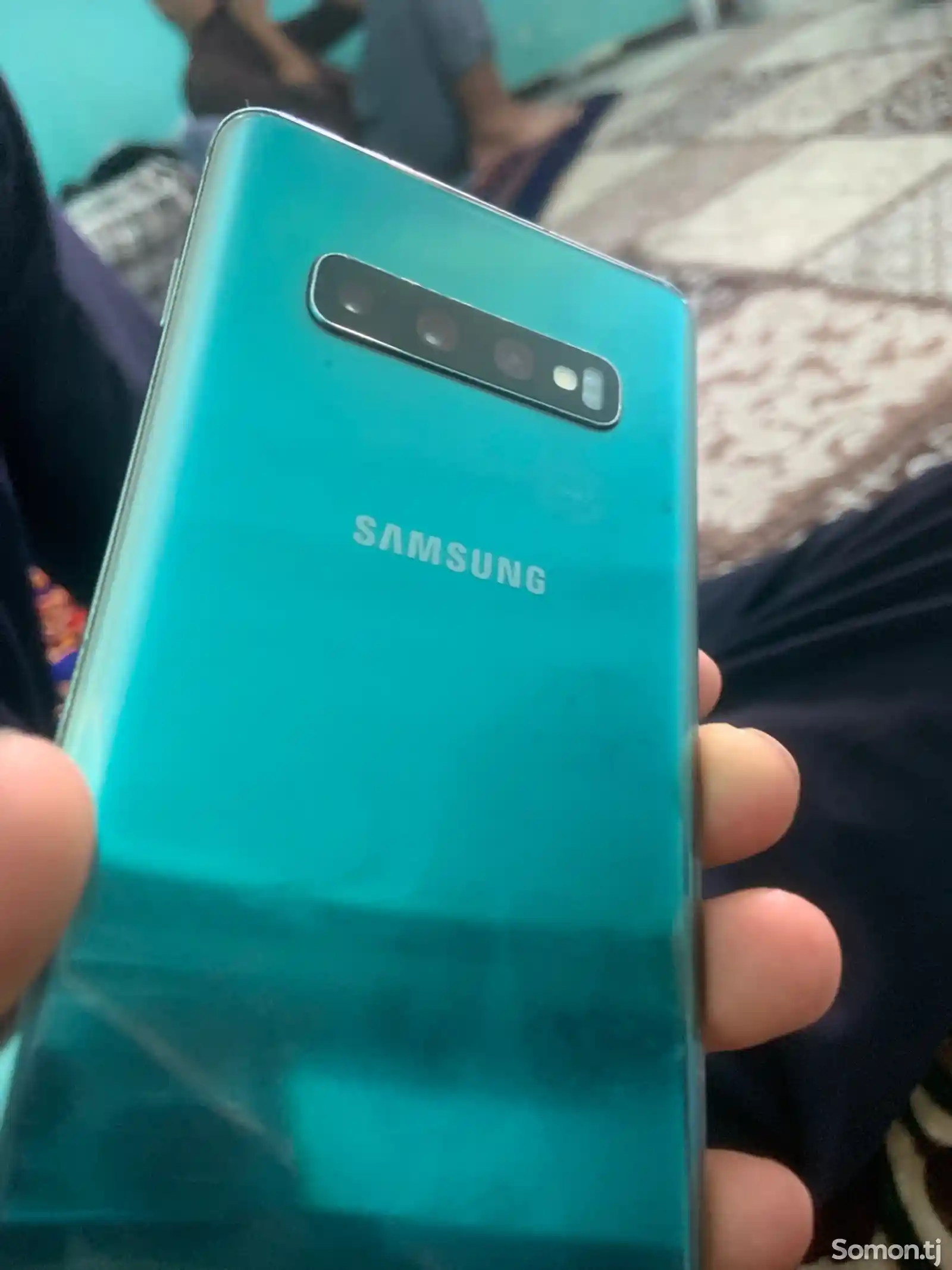 Samsung Galaxy S10+-1