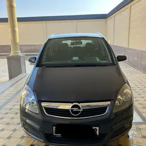 Opel Zafira, 2007