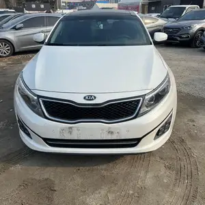 Kia K5, 2015