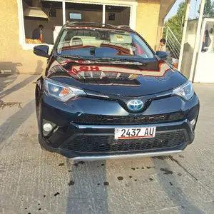 Toyota RAV 4, 2017