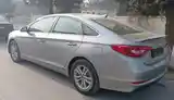 Hyundai Sonata, 2015-4