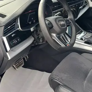 Audi Q8, 2023