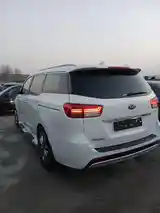 Kia Carnival, 2015-3