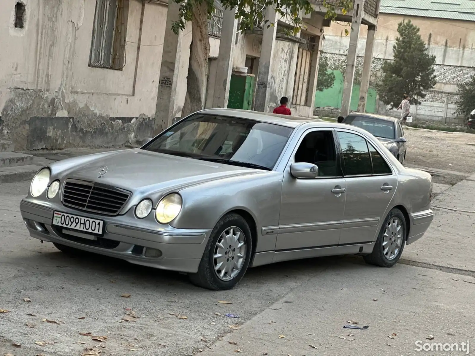 Mercedes-Benz E class, 2001-3