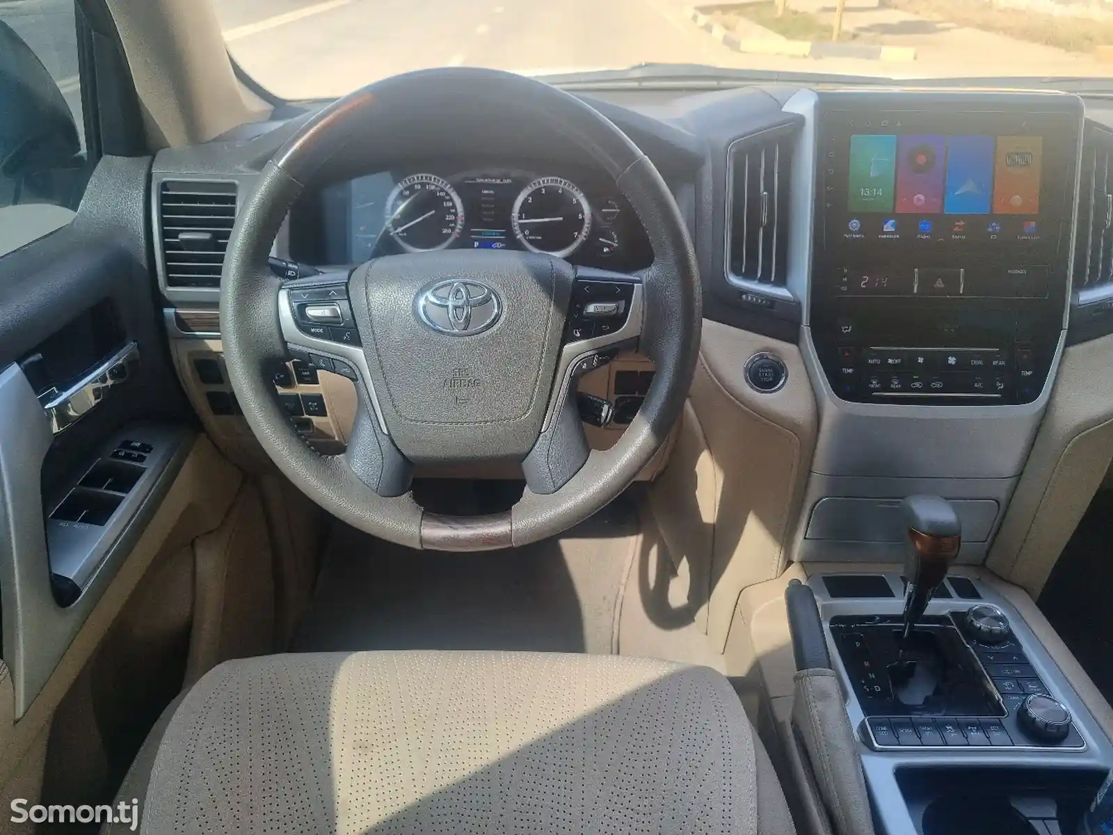 Toyota Land Cruiser, 2014-11