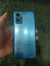 Телефон Realme-2