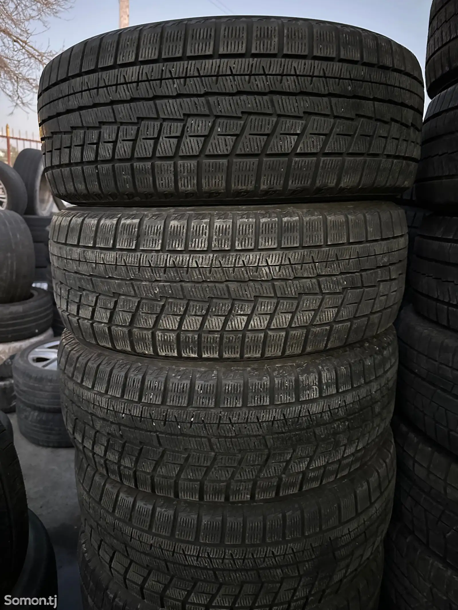 Шины 215/55 R17-1