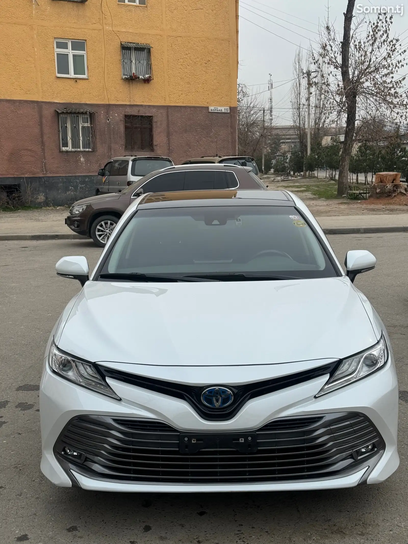 Toyota Camry, 2017-1