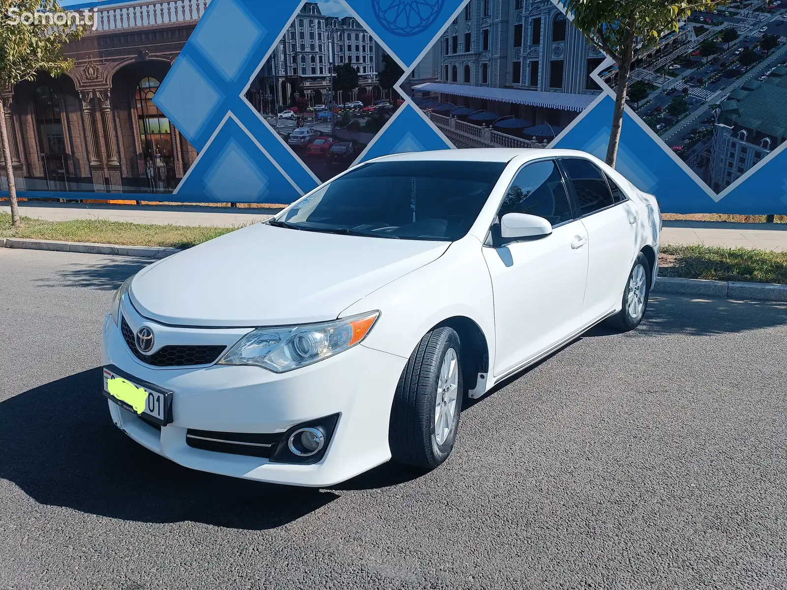 Toyota Camry, 2012-1