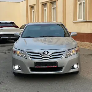 Toyota Camry, 2009