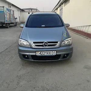 Opel Zafira, 2005