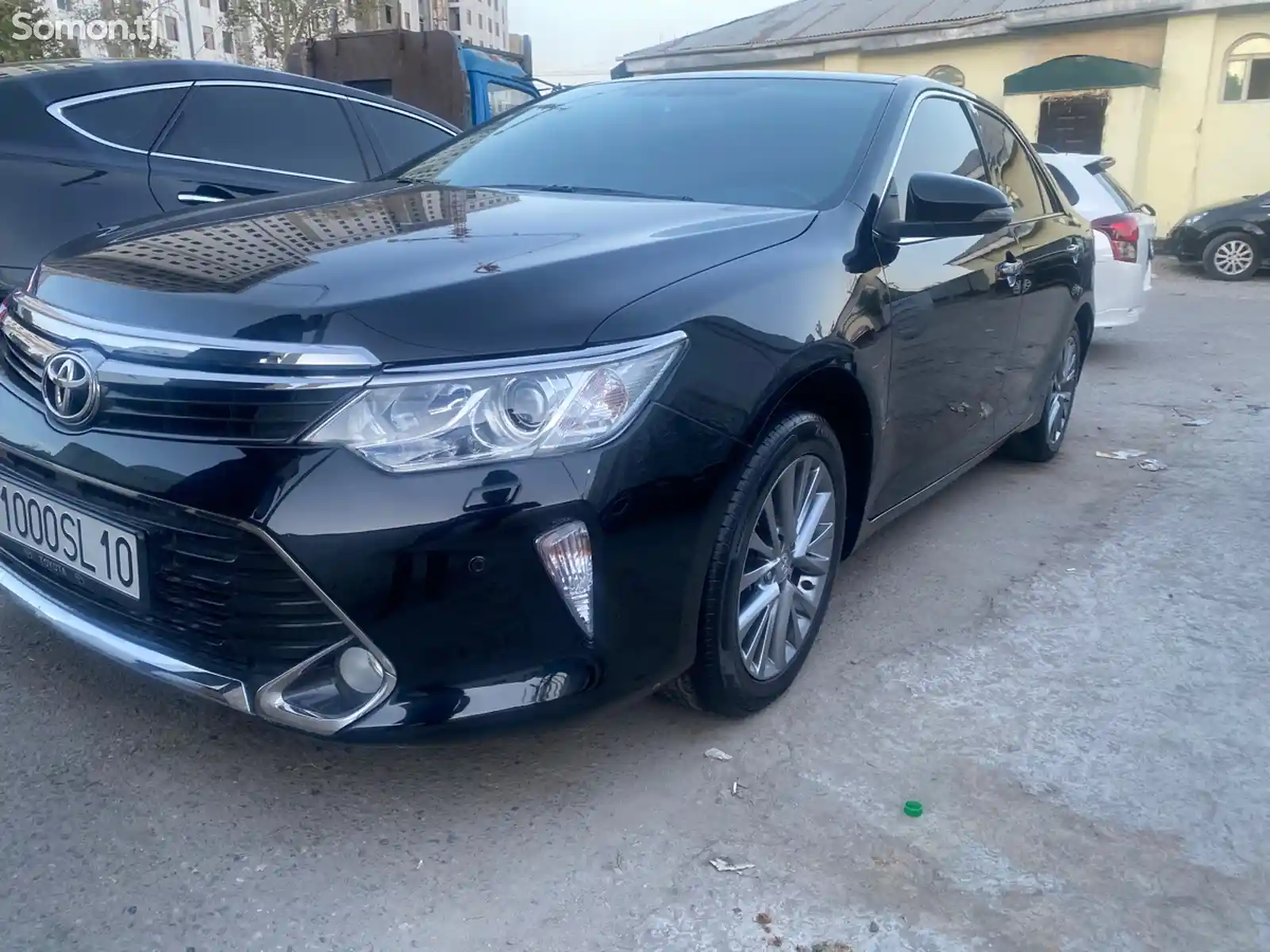 Toyota Camry, 2016-1