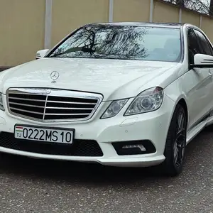 Mercedes-Benz E class, 2011