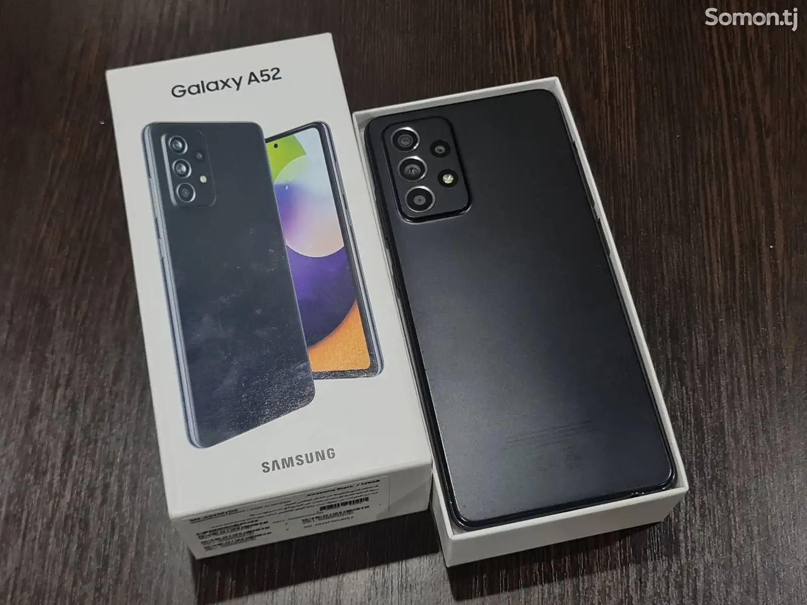 Samsung Galaxy A52-1