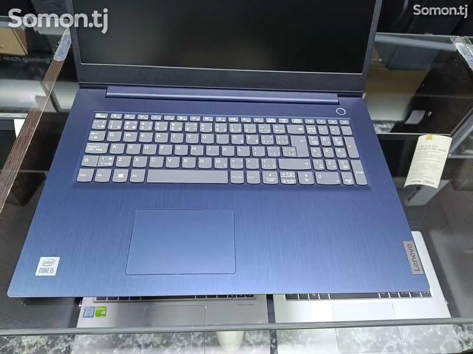 Ноутбук Lenovo Ideapad 17 Core i5-1035G1 / 8GB / 256GB SSD / 1TB-4
