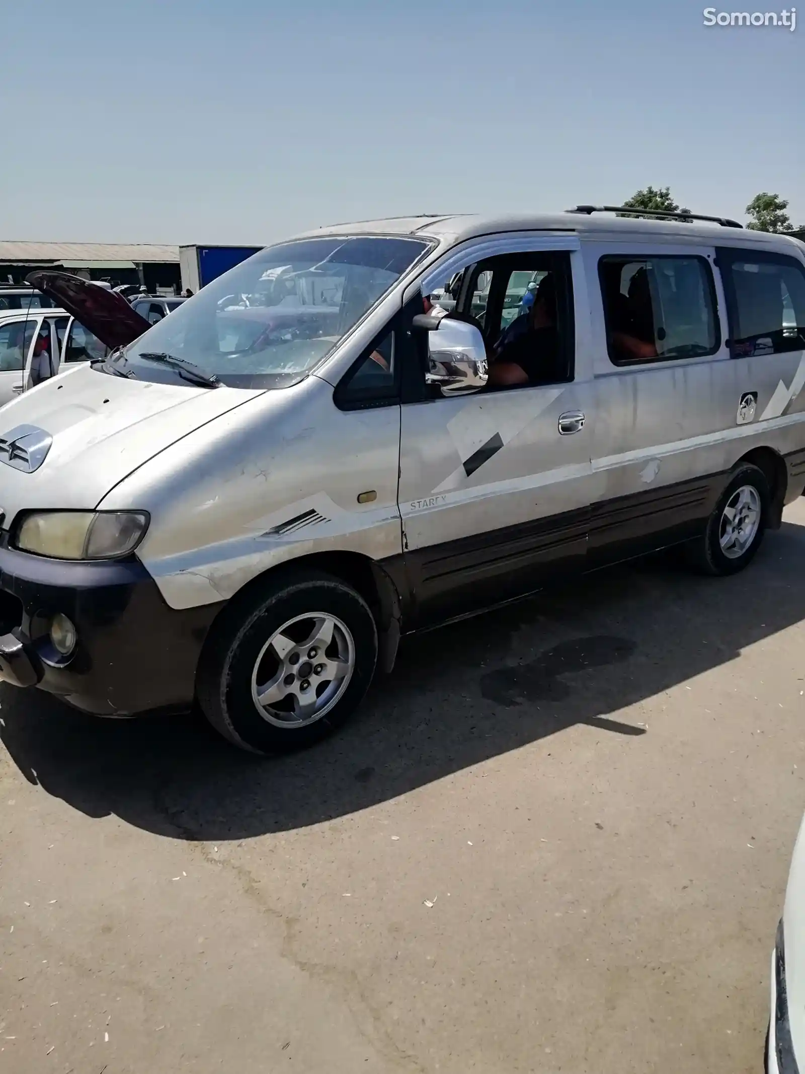 Hyundai Starex, 2000-1