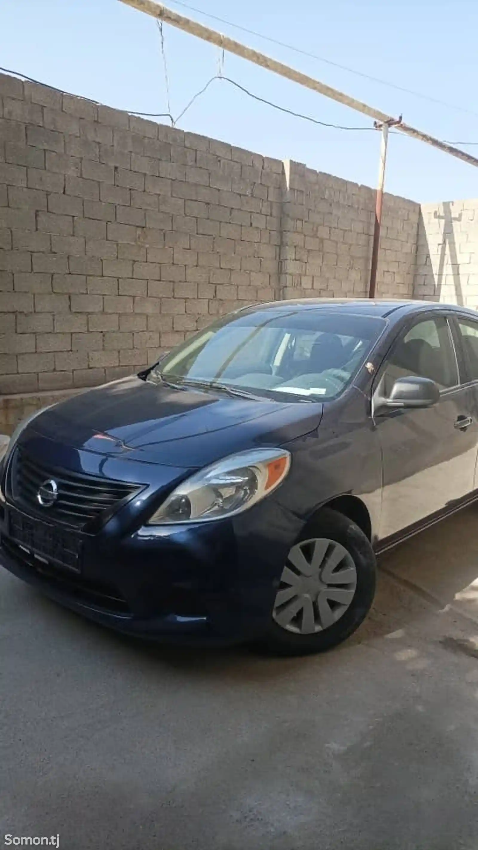 Nissan Versa, 2012-10