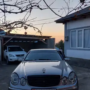 Mercedes-Benz E class, 2004