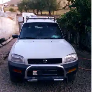 Toyota RAV 4, 1997