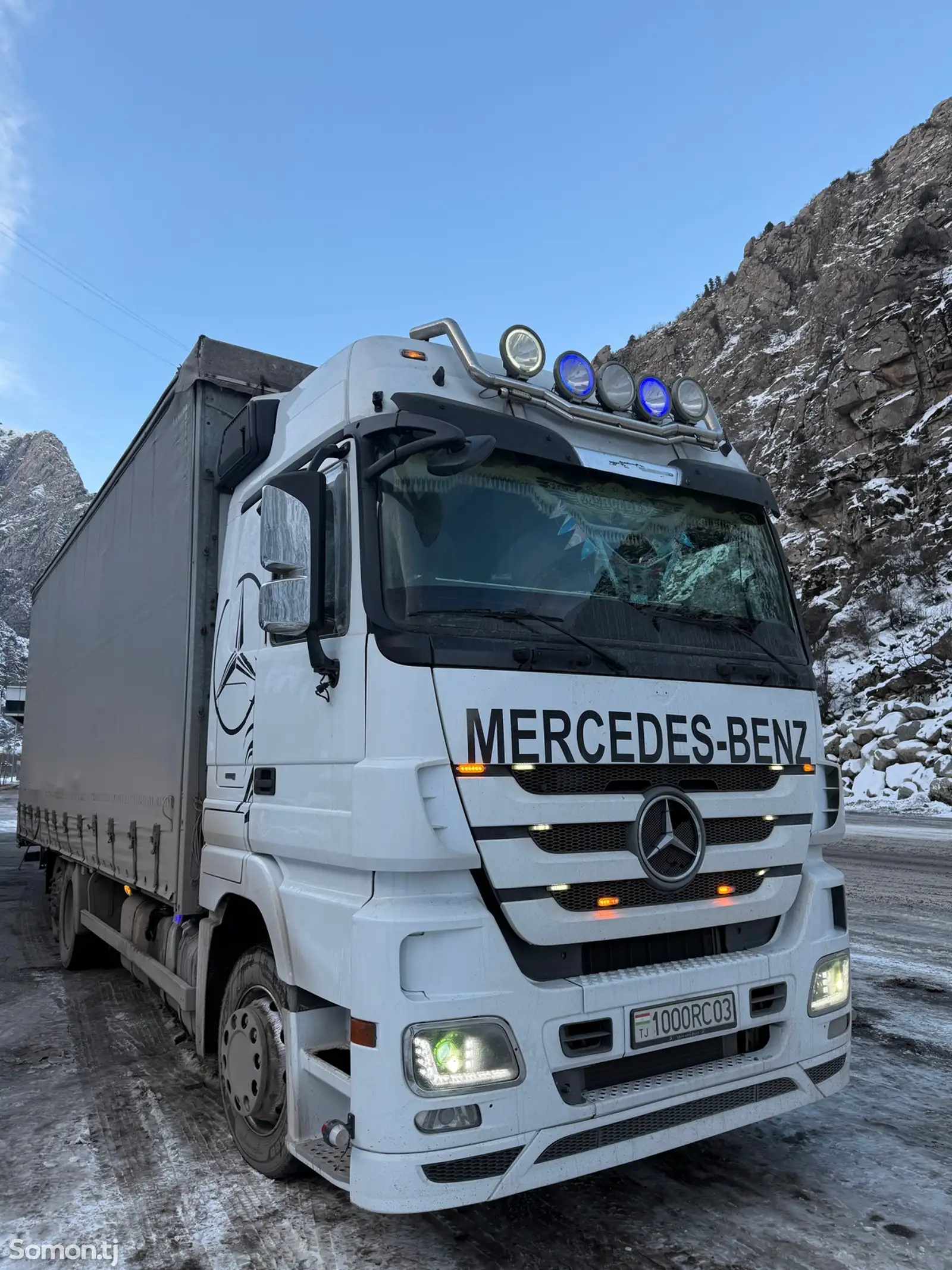 Сдельный тягач Mercedes-Benz Actros, 2011-1