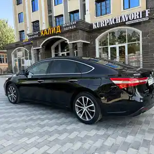 Toyota Avalon, 2016