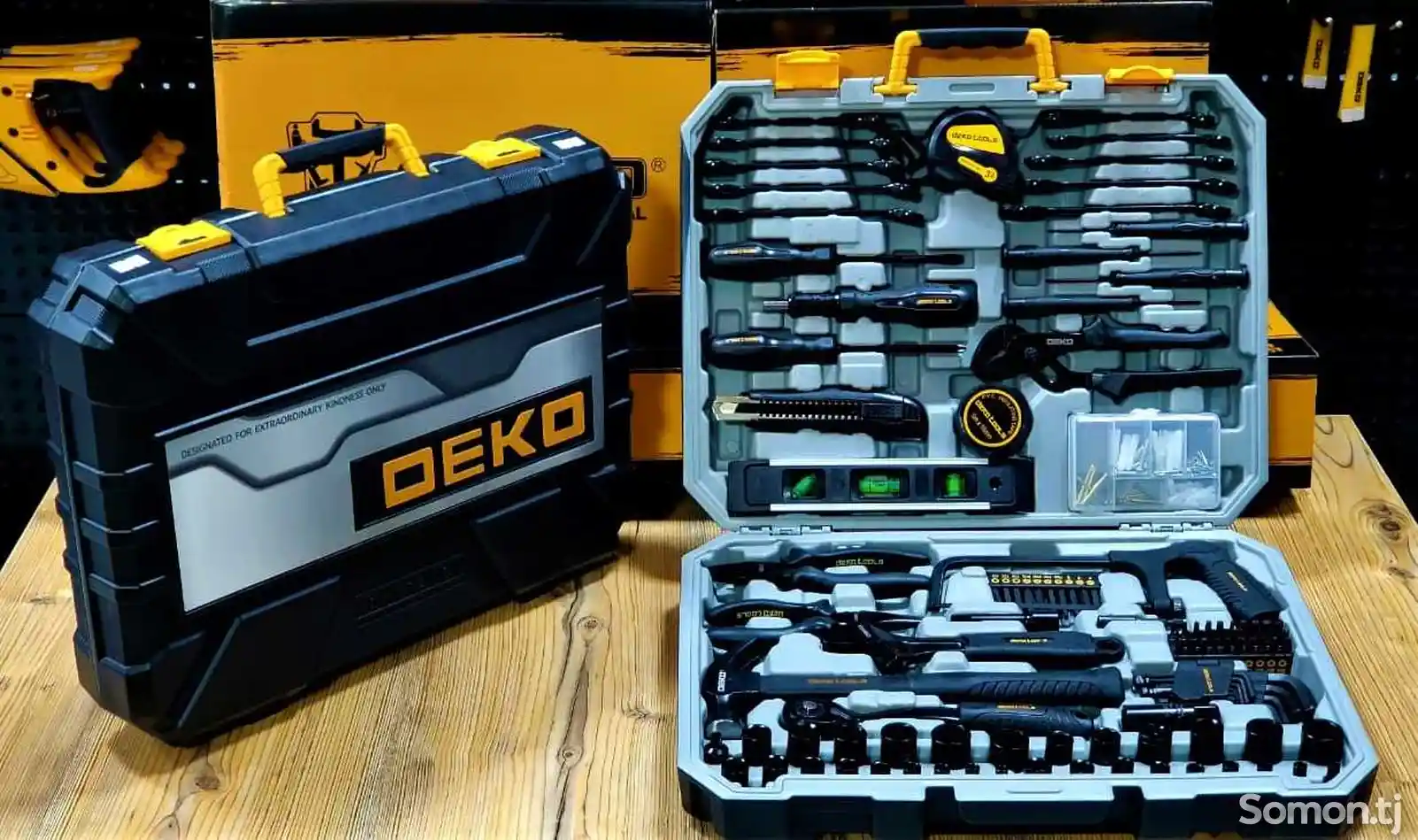 Набор инструментов Deko DKMT218-1