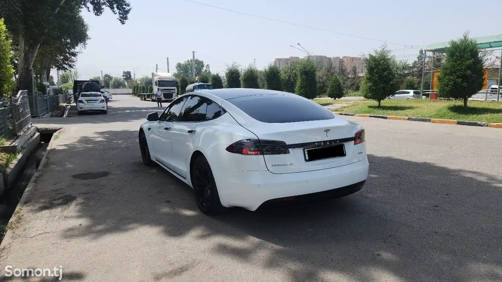 Tesla Model S, 2020-4