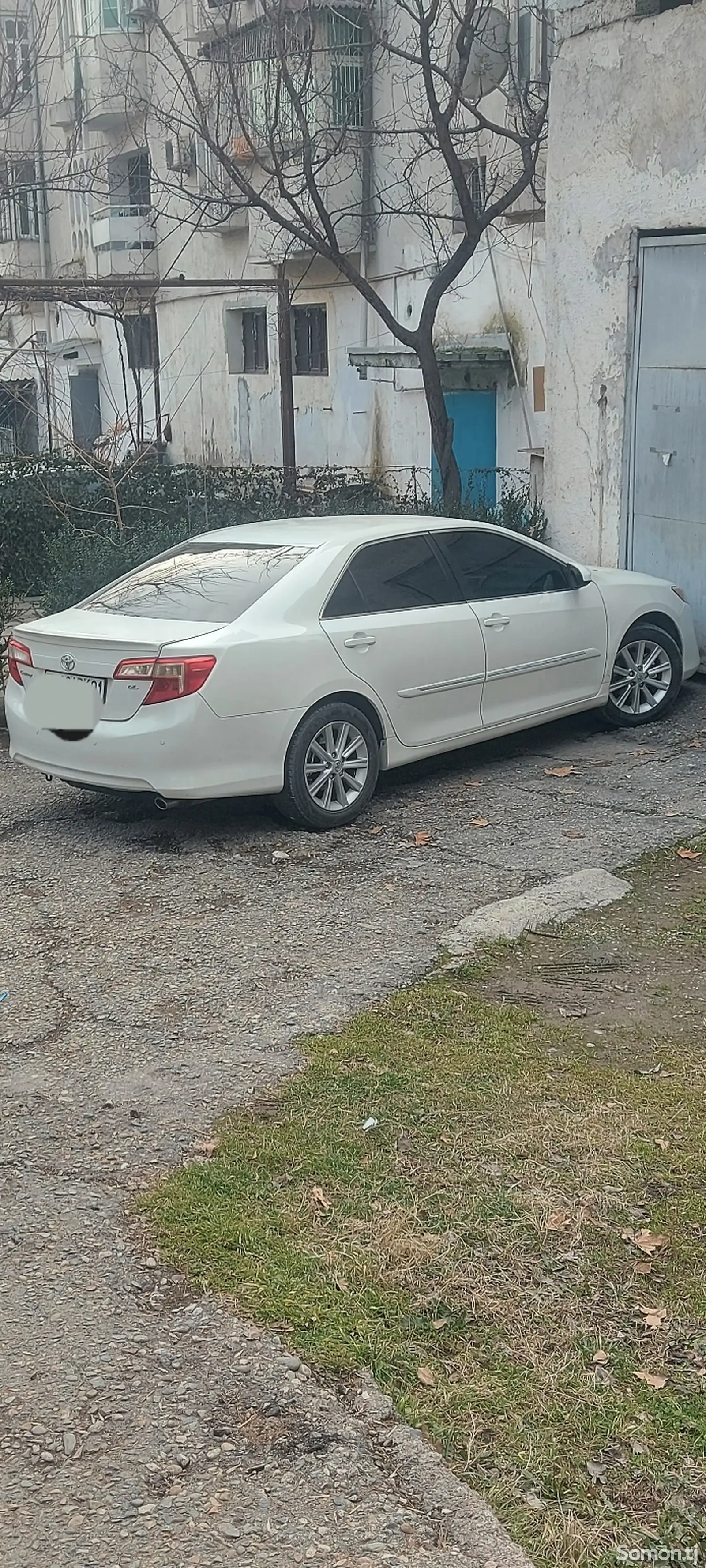 Toyota Camry, 2012-1