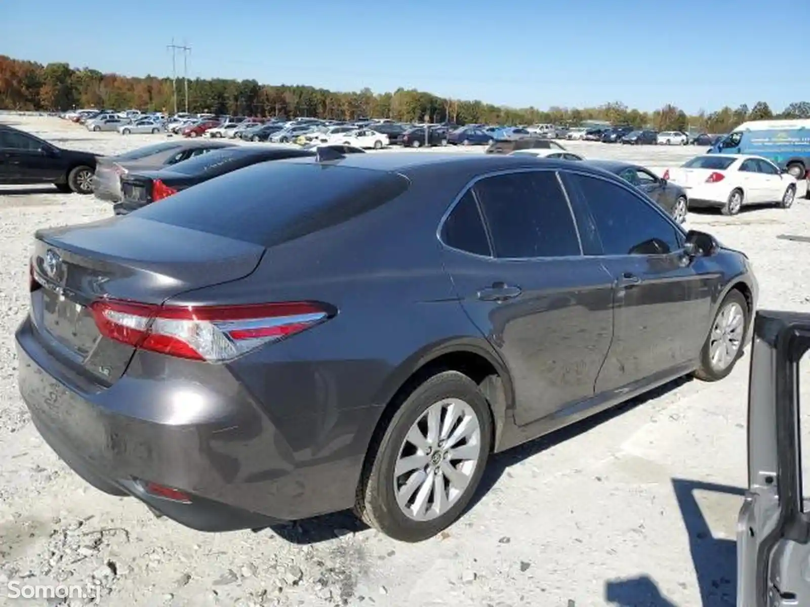 Toyota Camry, 2018-6