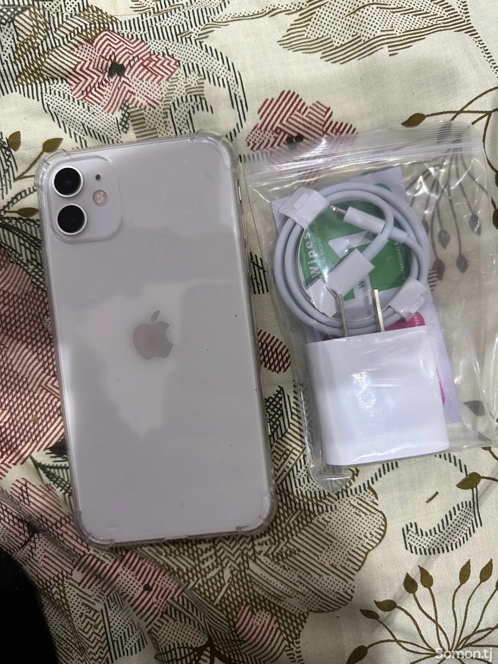 Apple iPhone 11, 64 gb, Green-1