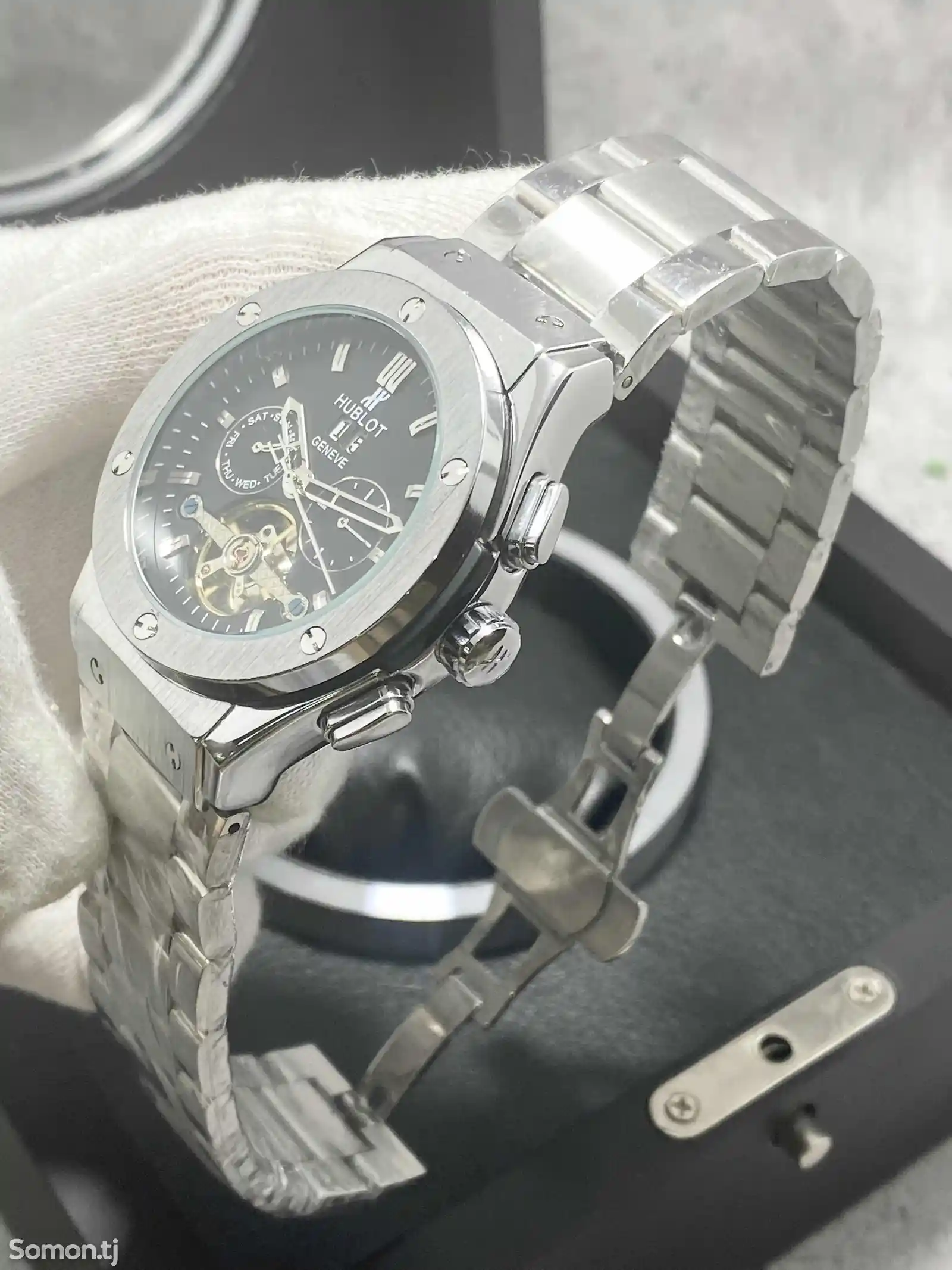 Часы Hublot-4