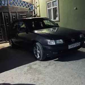 Opel Astra F, 1995