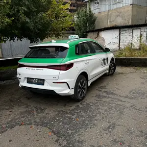 BYD E2, 2024