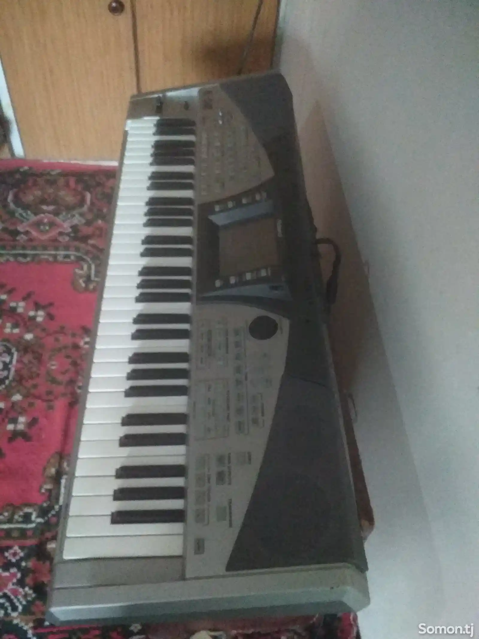 Синтезатор Roland e-50-12