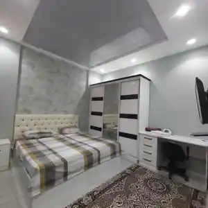 2-комн. квартира, 3 этаж, 65 м², 19 мкр